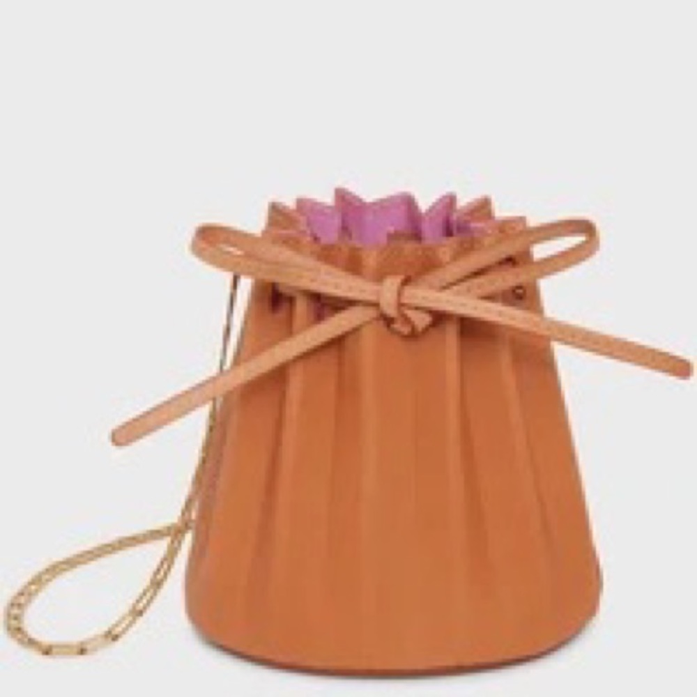 Mini bucket bag